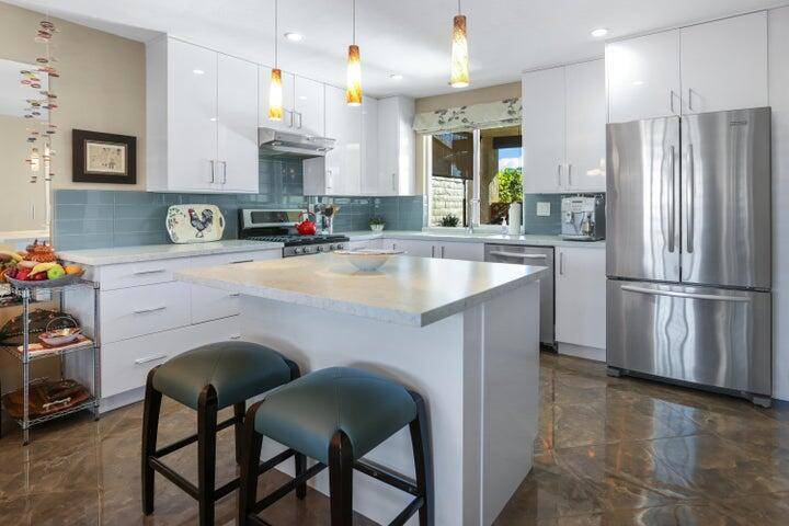 Palm Desert, CA 92211,76804 California DR