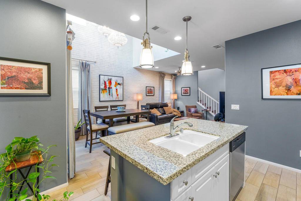Palm Desert, CA 92211,232 Paseo Gusto #122