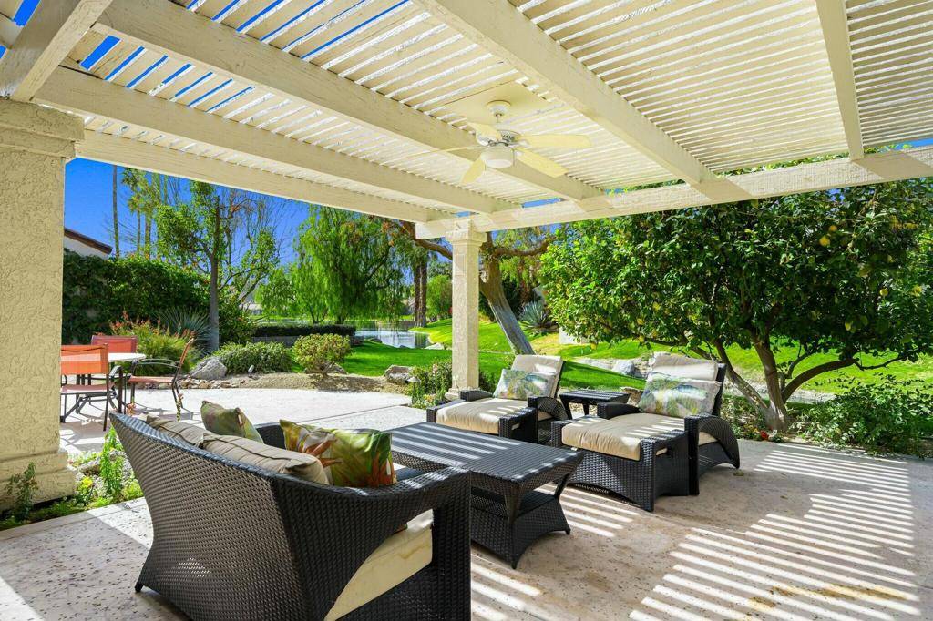 Rancho Mirage, CA 92270,10118 Lakeview DR