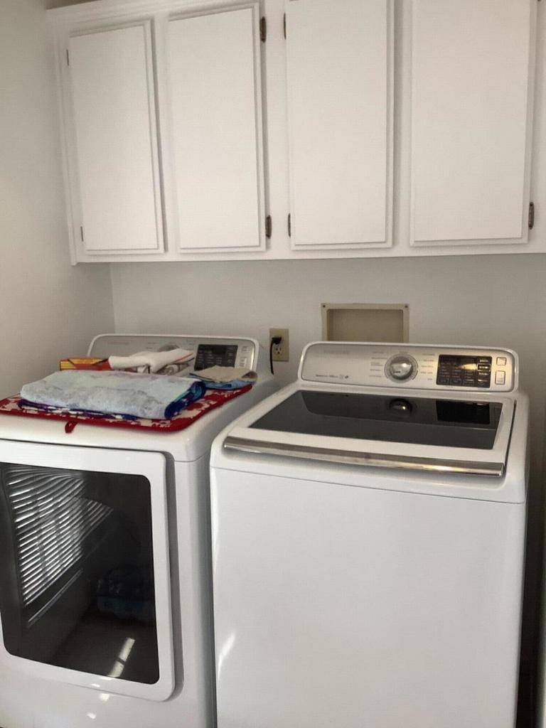 Thousand Palms, CA 92276,35020 Serenade