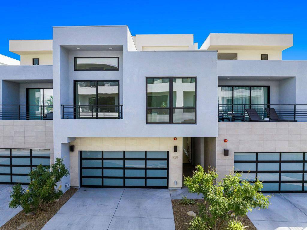 Palm Springs, CA 92264,928 Galaxy DR