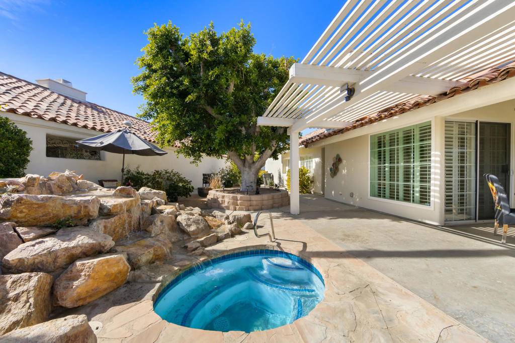 Palm Desert, CA 92211,43838 Via Granada