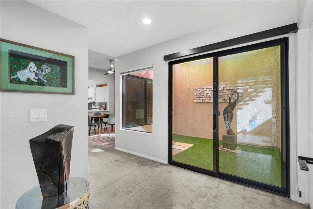 Palm Desert, CA 92260,72302 Merry Vale WAY