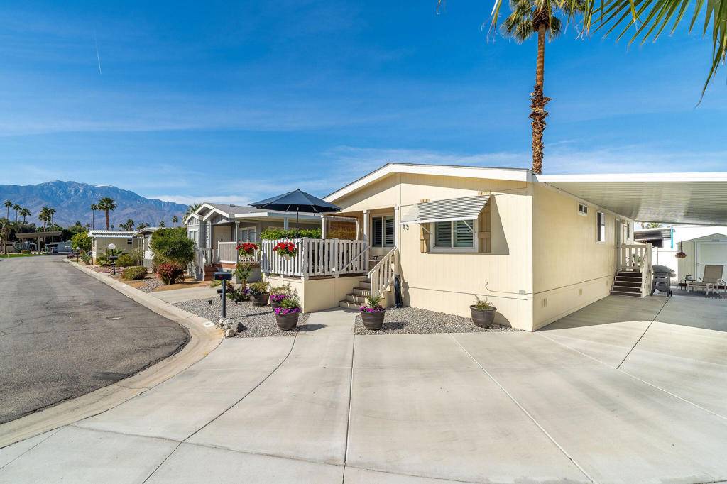 Cathedral City, CA 92234,13 Oasis DR N