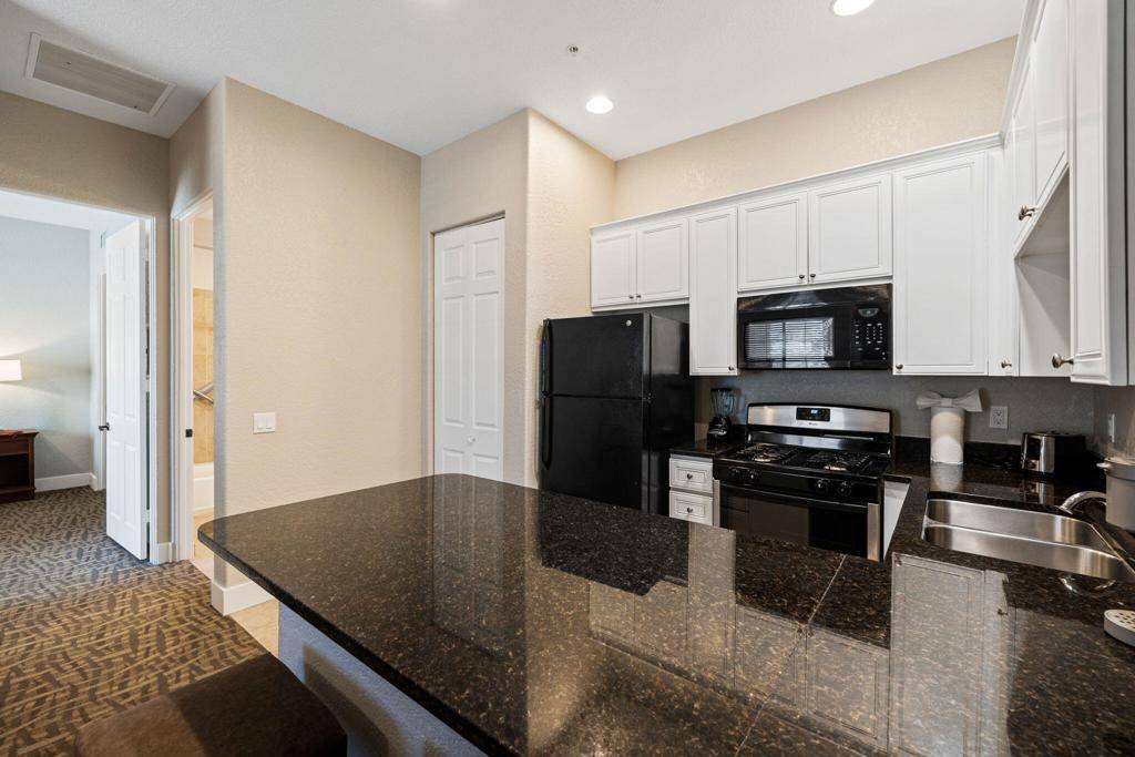 La Quinta, CA 92253,50700 Santa Rosa PLZ #1