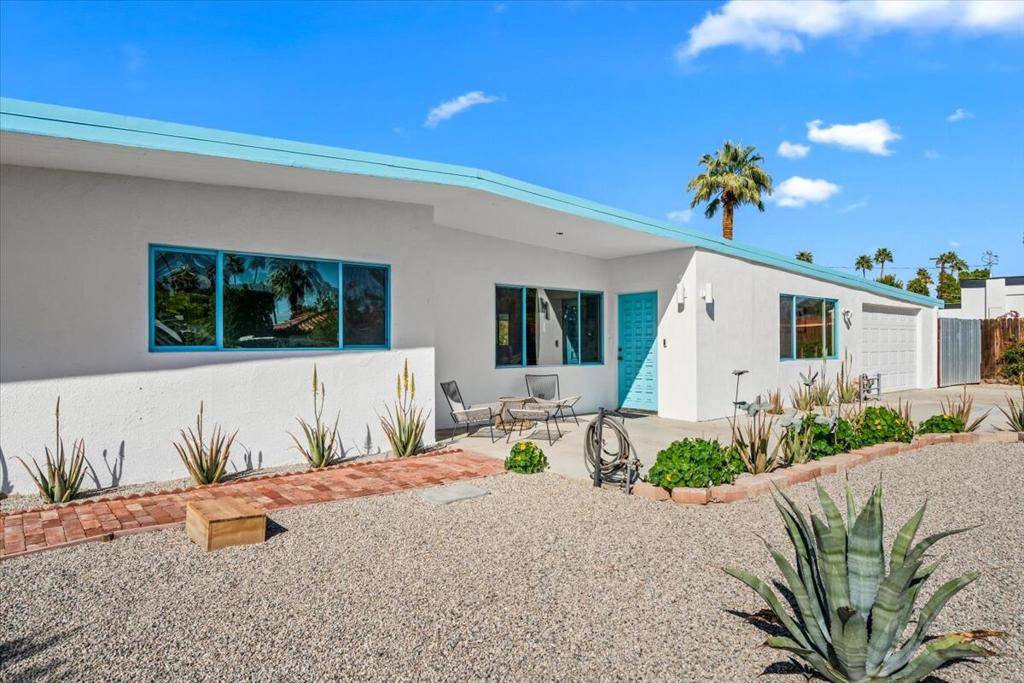 Palm Springs, CA 92262,279 Cerritos DR