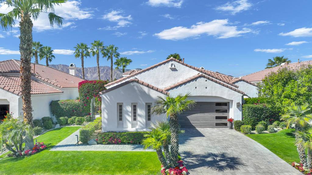 La Quinta, CA 92253,51629 Via Sorrento