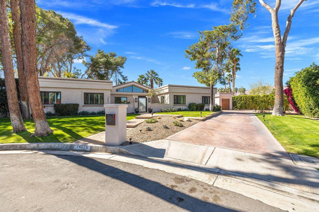 Palm Desert, CA 92260,74075 Covered Wagon TRL