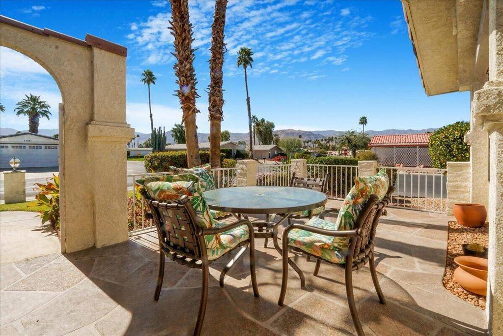 Palm Desert, CA 92260,74276 Zircon CIR E