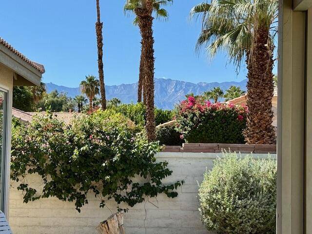 Palm Desert, CA 92260,230 Strada Fortuna