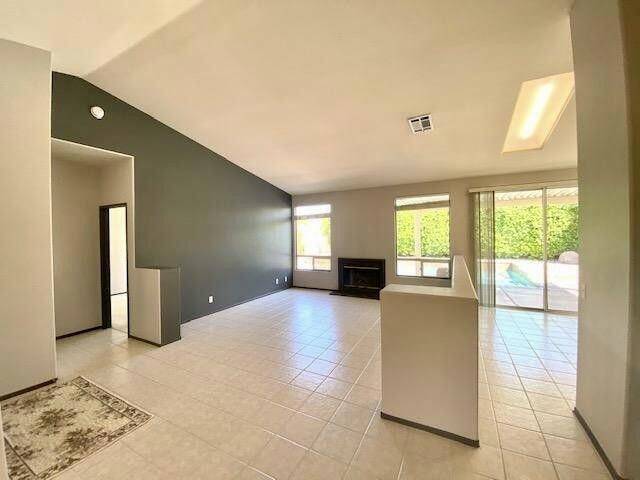 Palm Desert, CA 92260,230 Strada Fortuna