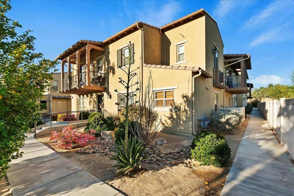 Palm Desert, CA 92211,258 Paseo Bravo