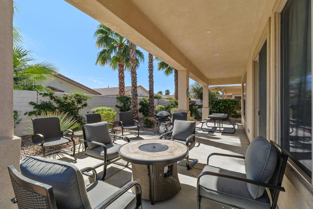 Indio, CA 92203,80639 Avenida San Fernando