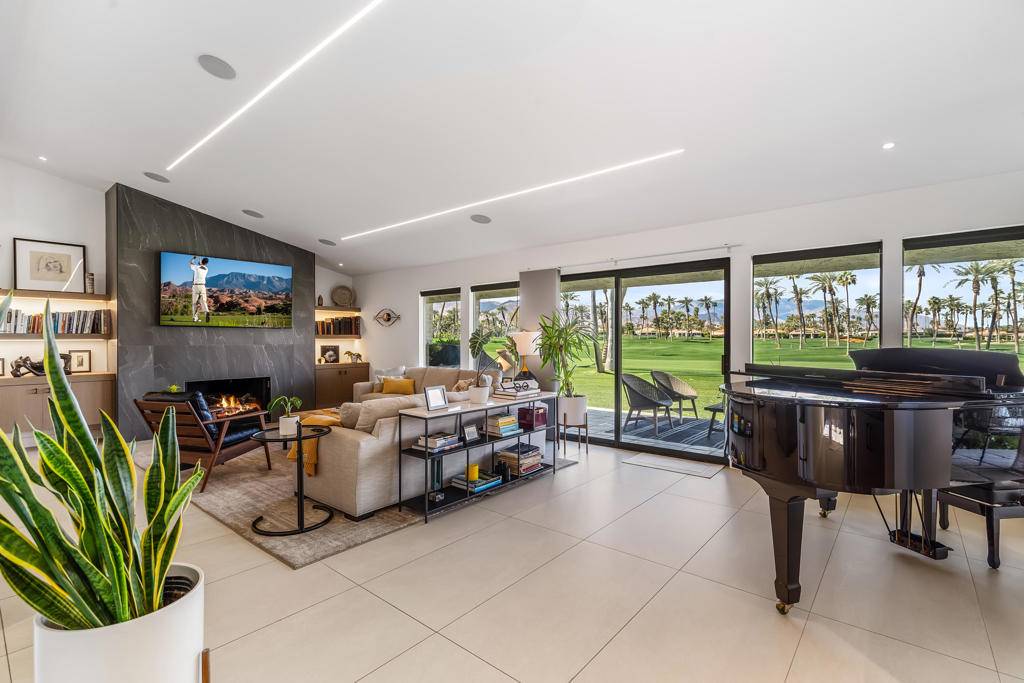 Indian Wells, CA 92210,44841 Desert Horizons DR