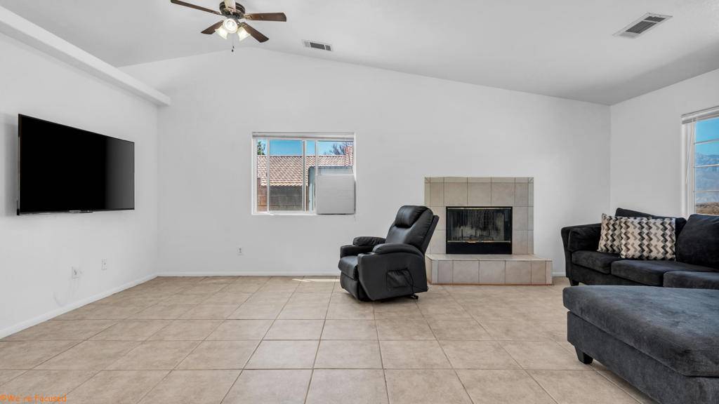 Desert Hot Springs, CA 92240,9210 Calle Barranca