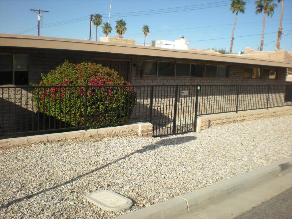 La Quinta, CA 92253,52990 Eisenhower DR