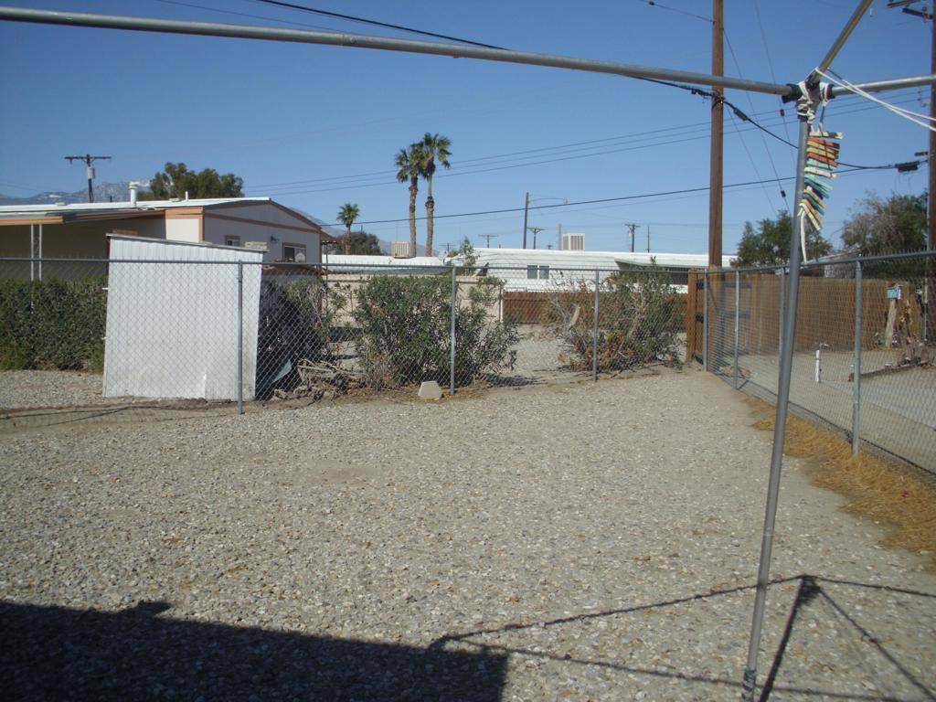 Thousand Palms, CA 92276,33161 Laredo CIR