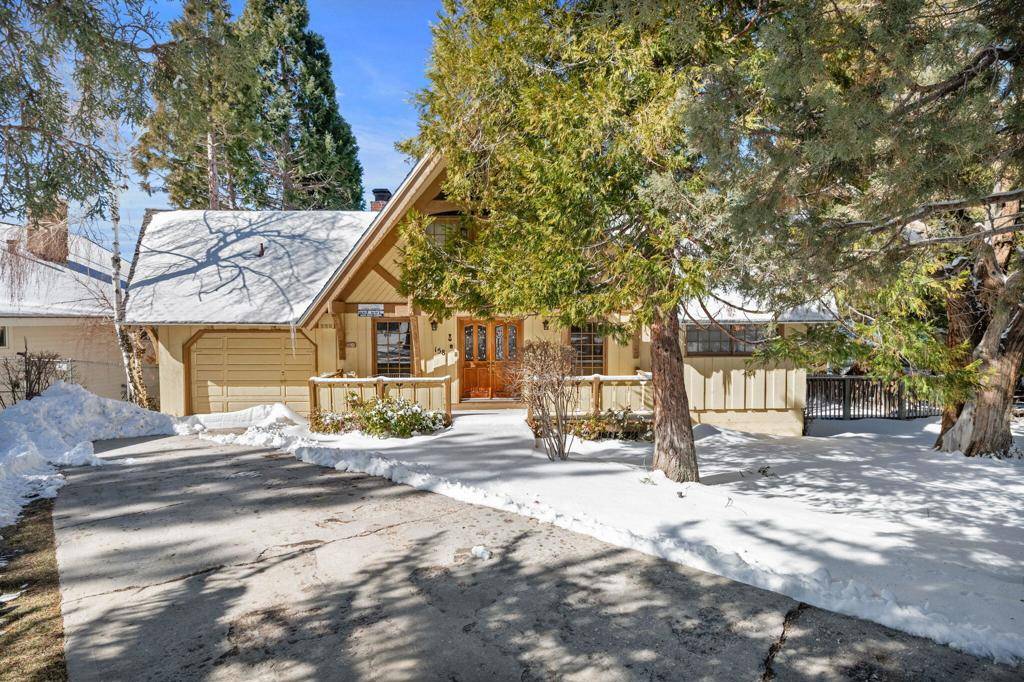 Big Bear, CA 92315,158 S Eagle DR