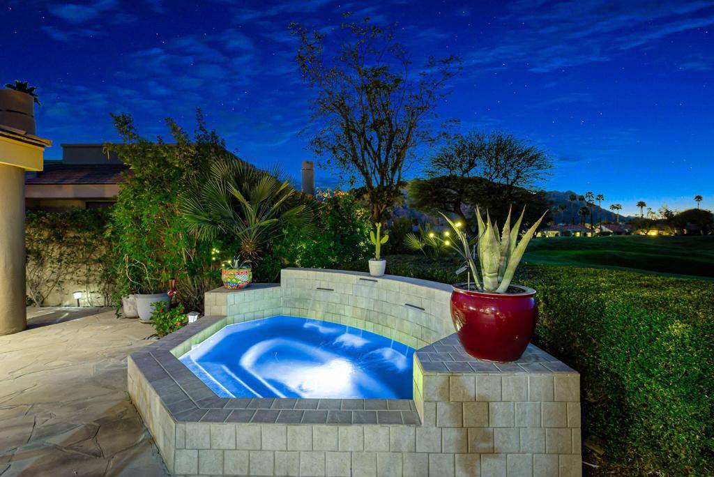 La Quinta, CA 92253,80449 Pebble Beach