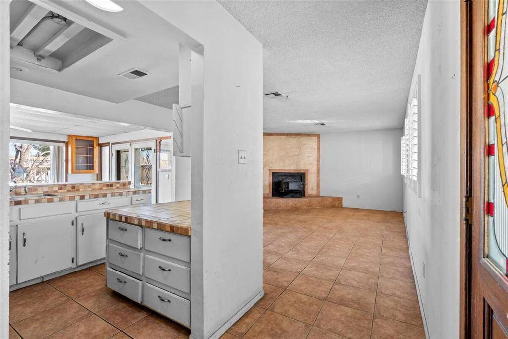 Yucca Valley, CA 92284,6929 Grand AVE