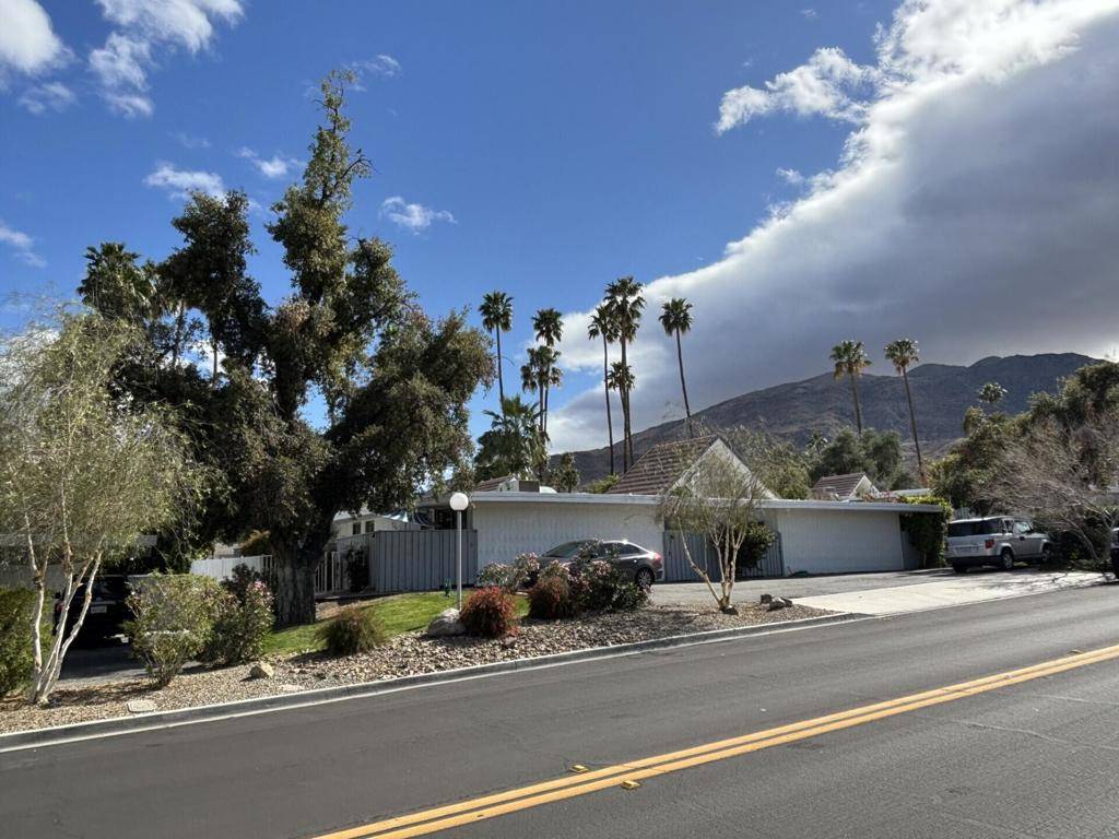 Rancho Mirage, CA 92270,42336 Dunes View RD #12