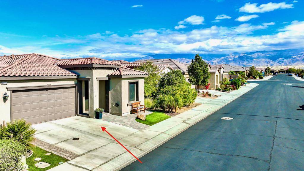 Indio, CA 92203,43357 Valmara CT
