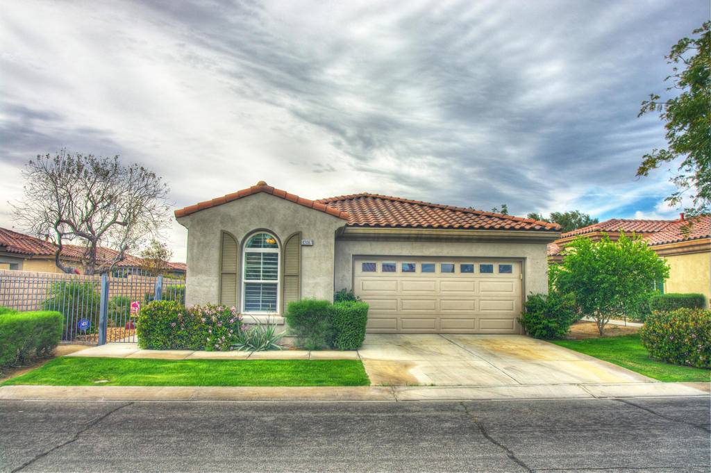 Indio, CA 92201,82087 Hopkins DR