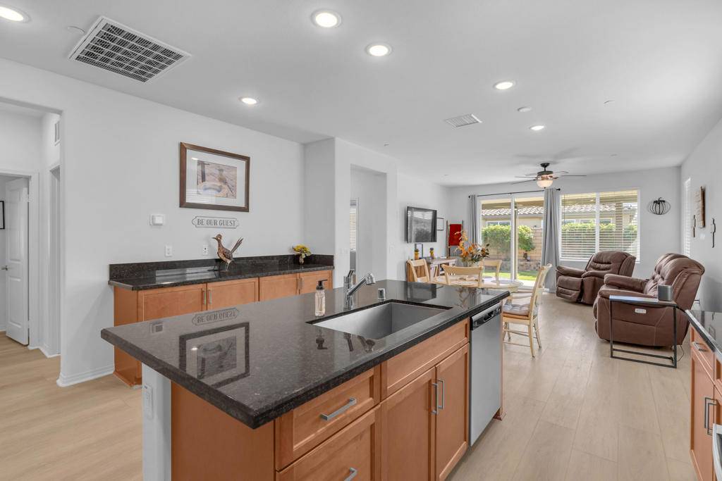 Indio, CA 92203,85497 Giorno CT