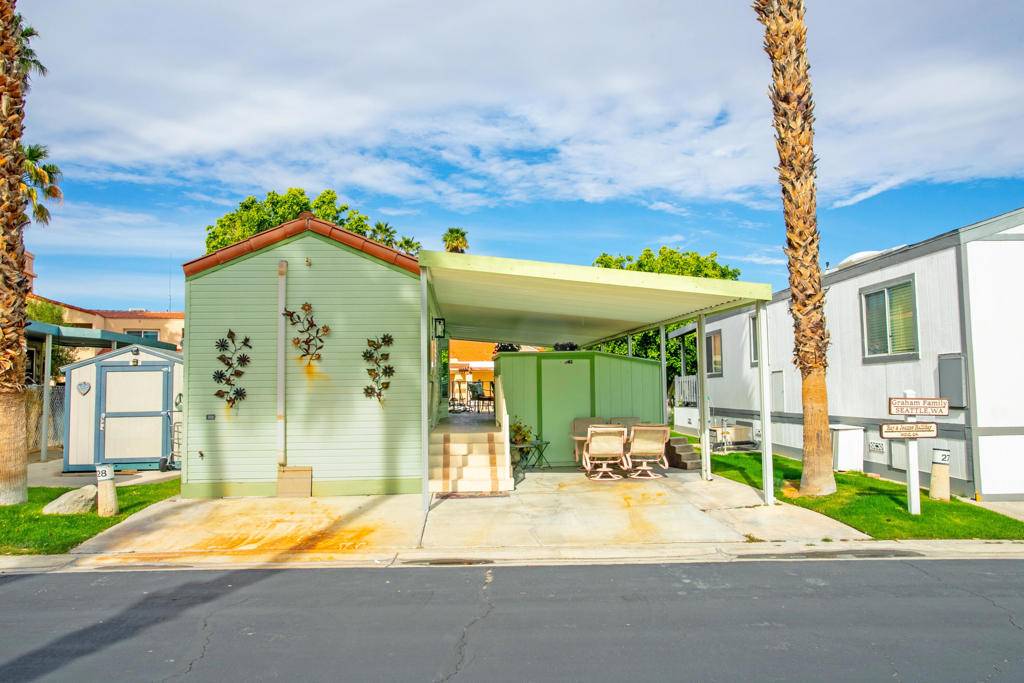 Indio, CA 92203,84136 Ave 44 #28