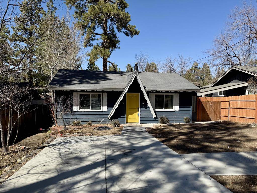 Big Bear, CA 92315,40110 Highland RD
