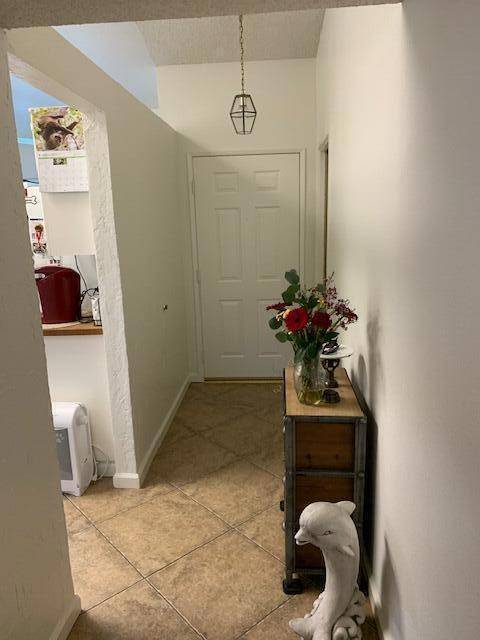 Indio, CA 92201,47800 Madison ST #77