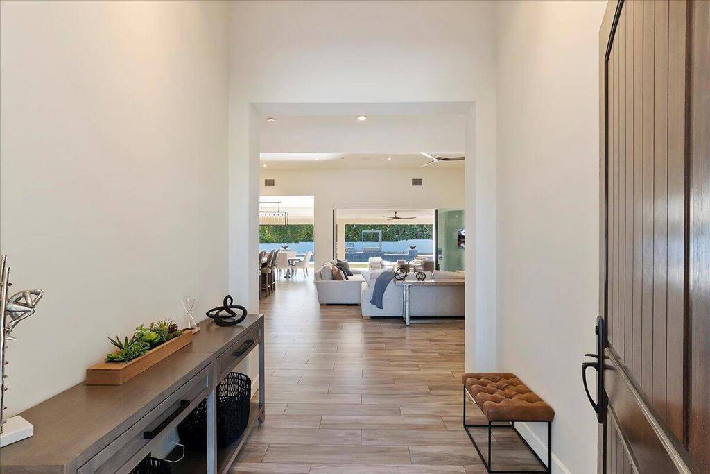 Rancho Mirage, CA 92270,72239 Desert DR