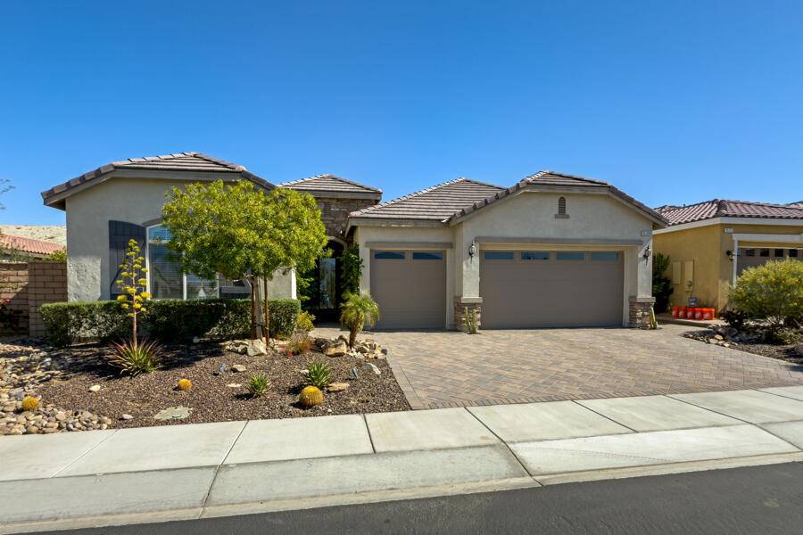 Indio, CA 92203,85606 Molvena DR