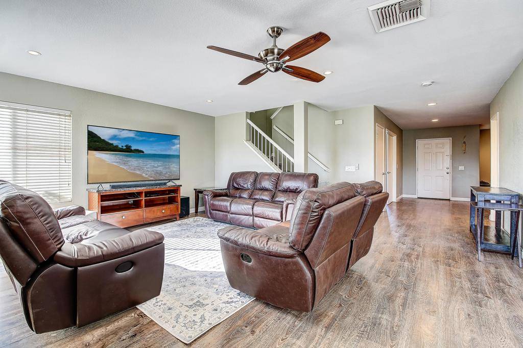 Temecula, CA 92592,43320 Via Angeles