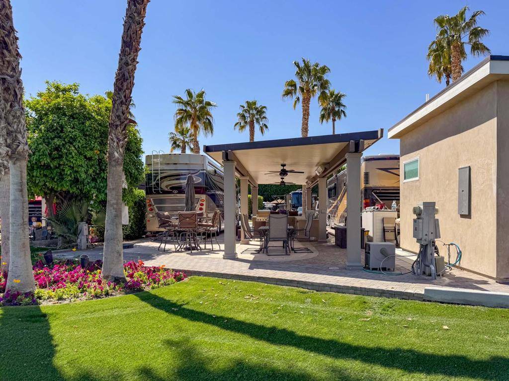 Indio, CA 92201,80394 Avenue 48 #168