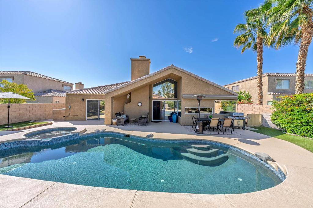 La Quinta, CA 92253,78330 Via Sevilla