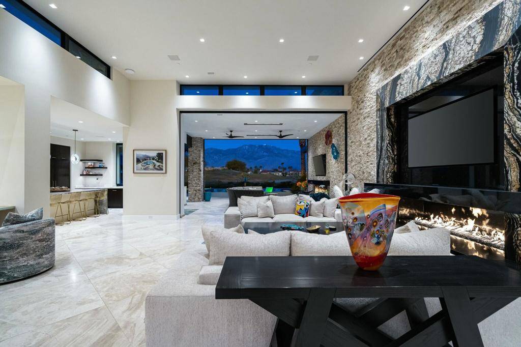 Rancho Mirage, CA 92270,66 Royal Saint Georges WAY
