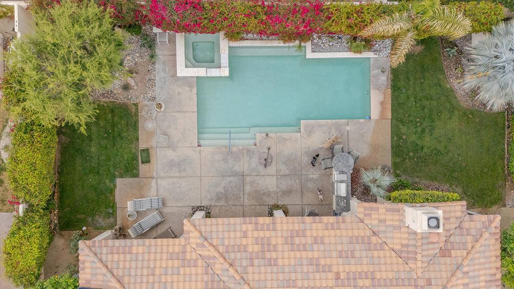 Palm Desert, CA 92211,64 Laken LN
