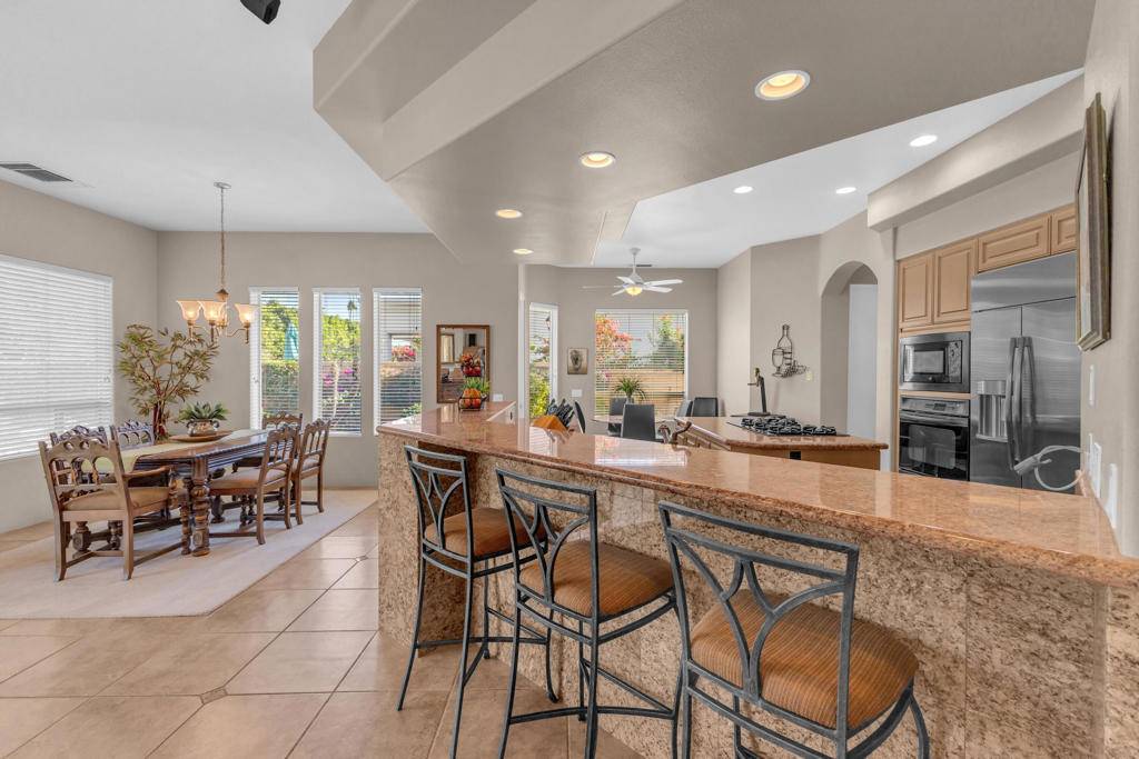 Rancho Mirage, CA 92270,2 Mesquite Ridge LN