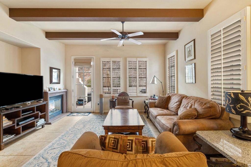 La Quinta, CA 92253,48793 Legacy DR