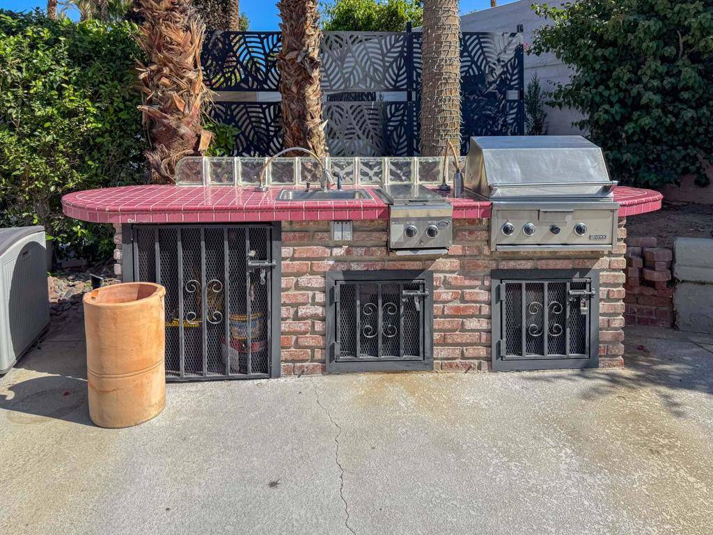 Indio, CA 92201,Address not disclosed