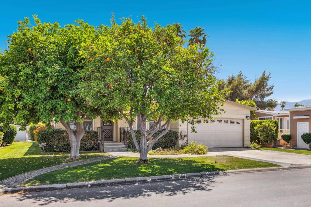 Cathedral City, CA 92234,1128 Via Grande