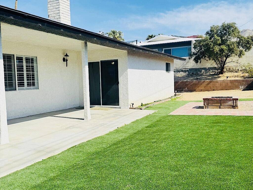 Desert Hot Springs, CA 92240,9638 San Simeon DR