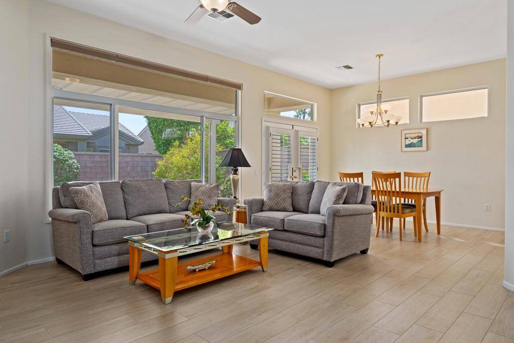Palm Desert, CA 92211,78270 Quail Run
