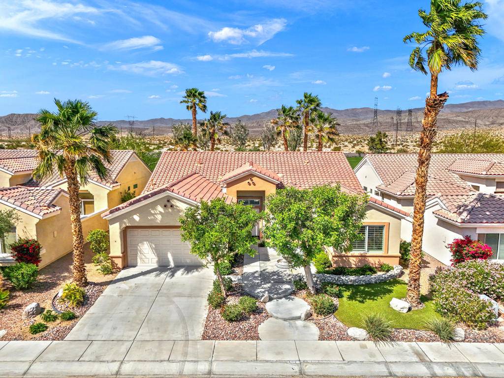 Palm Desert, CA 92211,78602 Falsetto DR