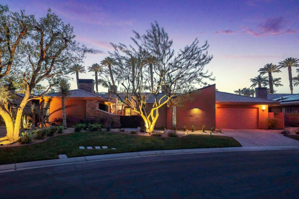 La Quinta, CA 92253,79625 Via Sin Cuidado