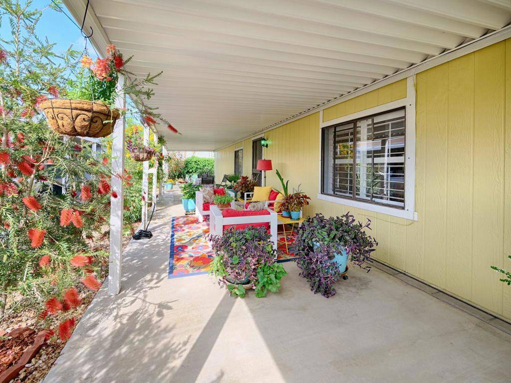 Palm Desert, CA 92260,73450 Country Club Drive #26