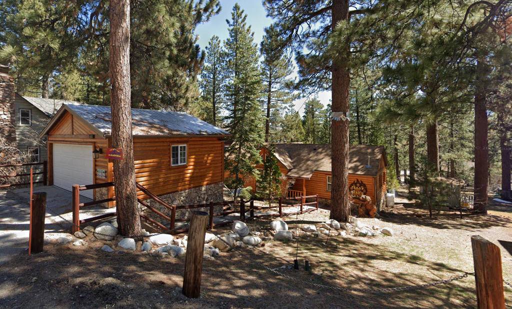 Big Bear, CA 92315,473 Chipmunk Lane LN