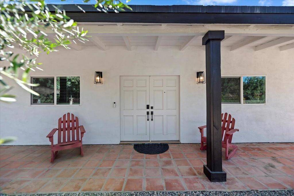 Thousand Palms, CA 92276,32300 Shadow Mountain LN