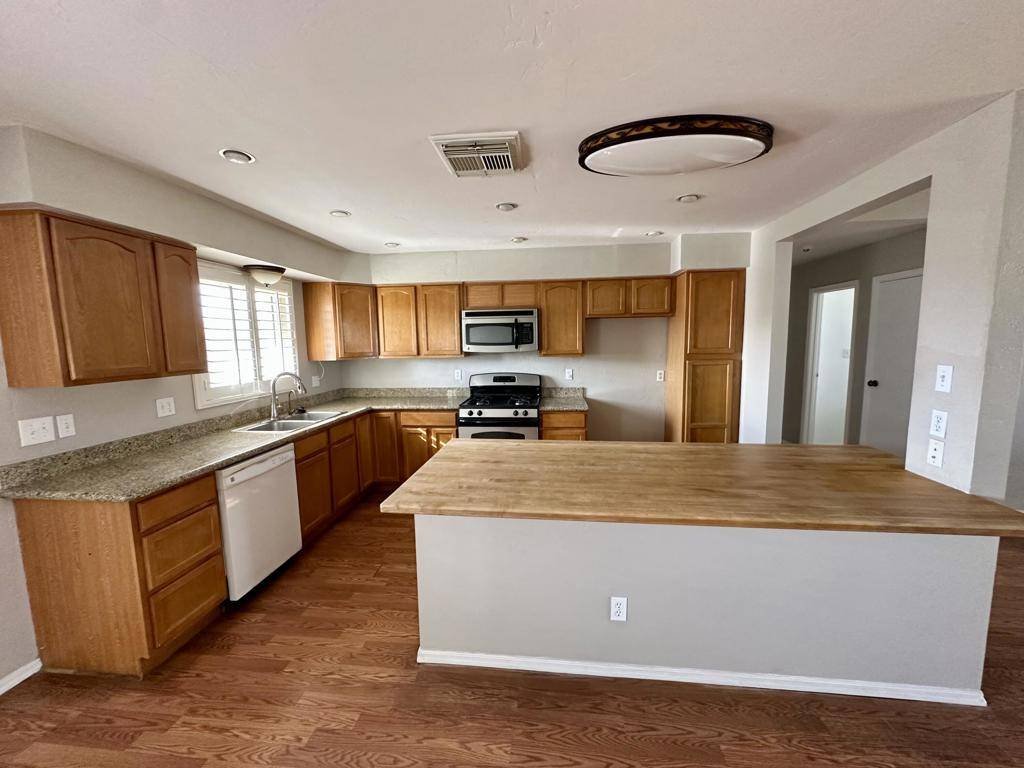 Blythe, CA 92225,361 N 9th ST